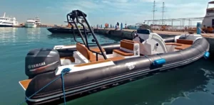 speed boat